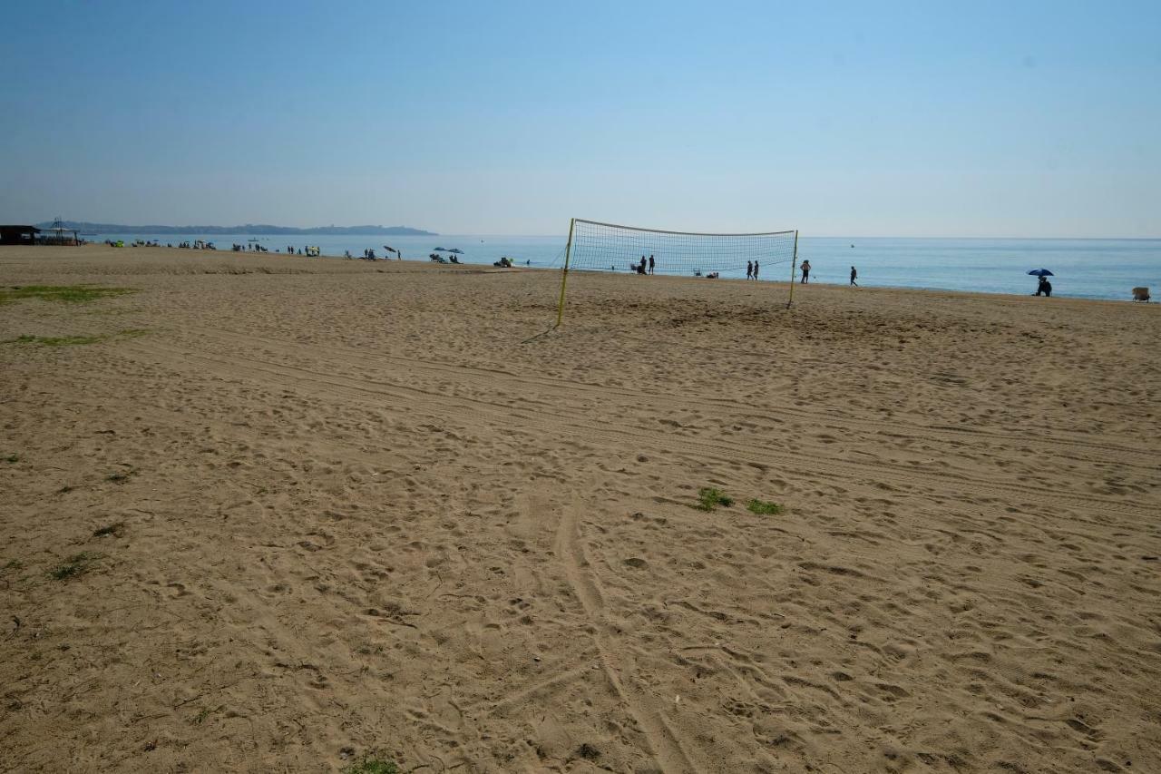 85 Avinguda De La Diputacio Lejlighed Cambrils Eksteriør billede